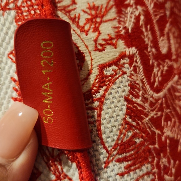 Dior Red and White Tote Bag GWP - Picture 5 of 7